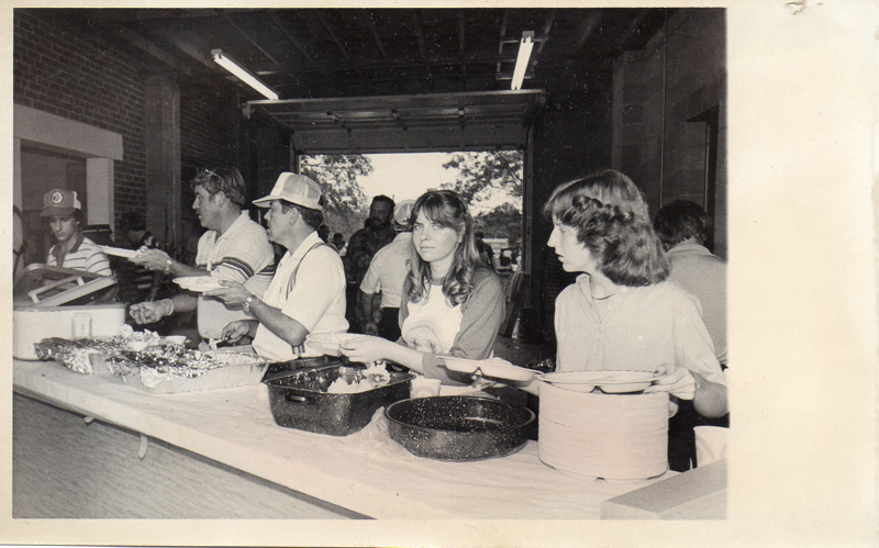 fish-fry-in-1980s-serving-line-img582