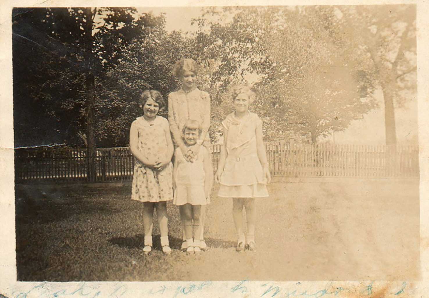 margaret-smiley-mildred-and-leah-godwin-and-nancy-ray-gilliam-img259