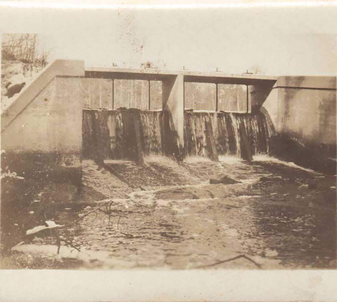 burnt-mill-dam-near-prudens-c1930s